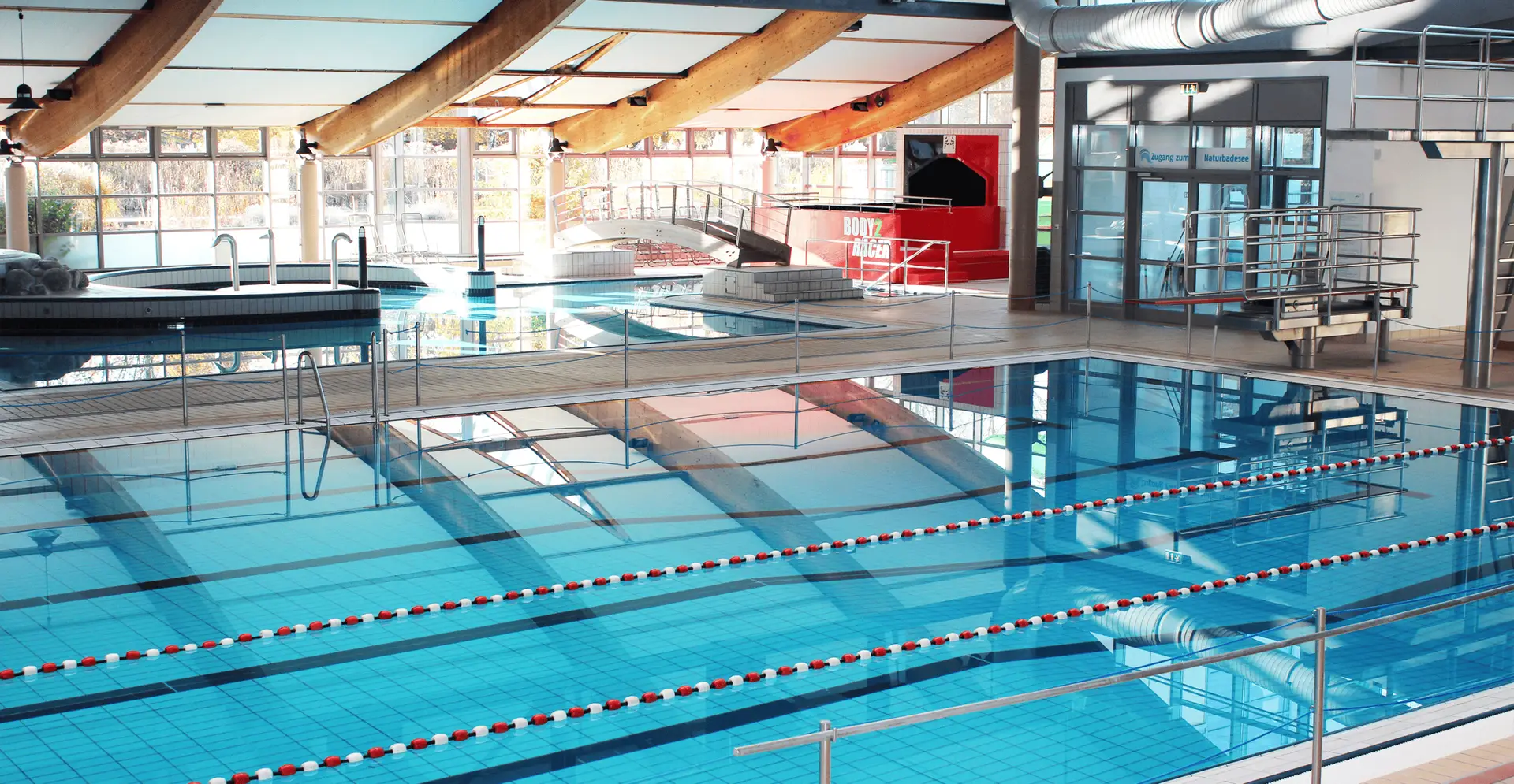 Zwembad Aqualaatzium Schwimmbad & Sauna
